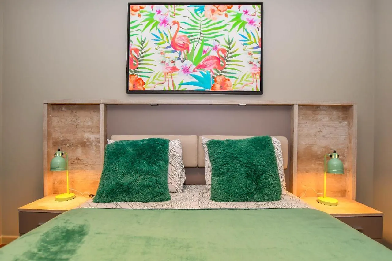 Apartamento Boieiro Plaza كانيكو شقة